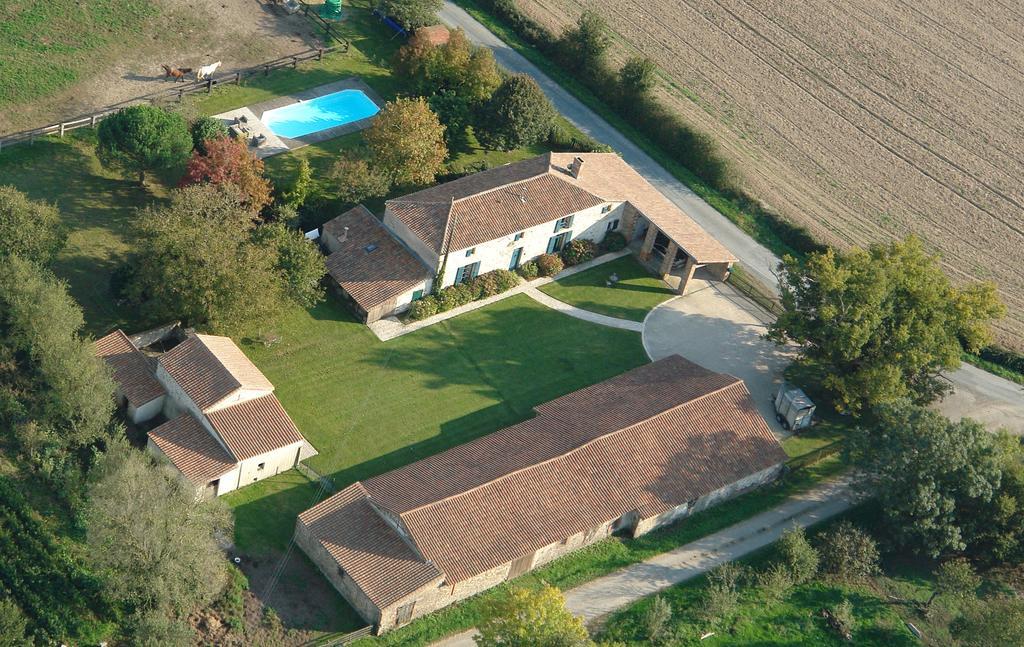 Le Vieux Logis De La Galocherie Sainte-Florence Exterior photo