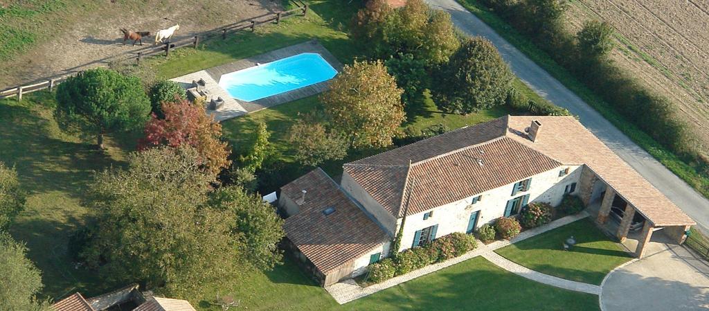 Le Vieux Logis De La Galocherie Sainte-Florence Exterior photo